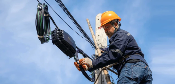 electros proveedor Material Eléctrico Electrónicos Redes FTTH riobamba